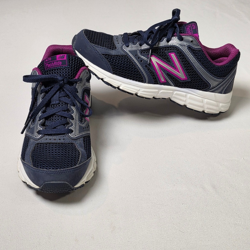 New Balance 470 TechRide Womens‎ 6 Navy Blue Pink Running Walking Shoes WE470LN1